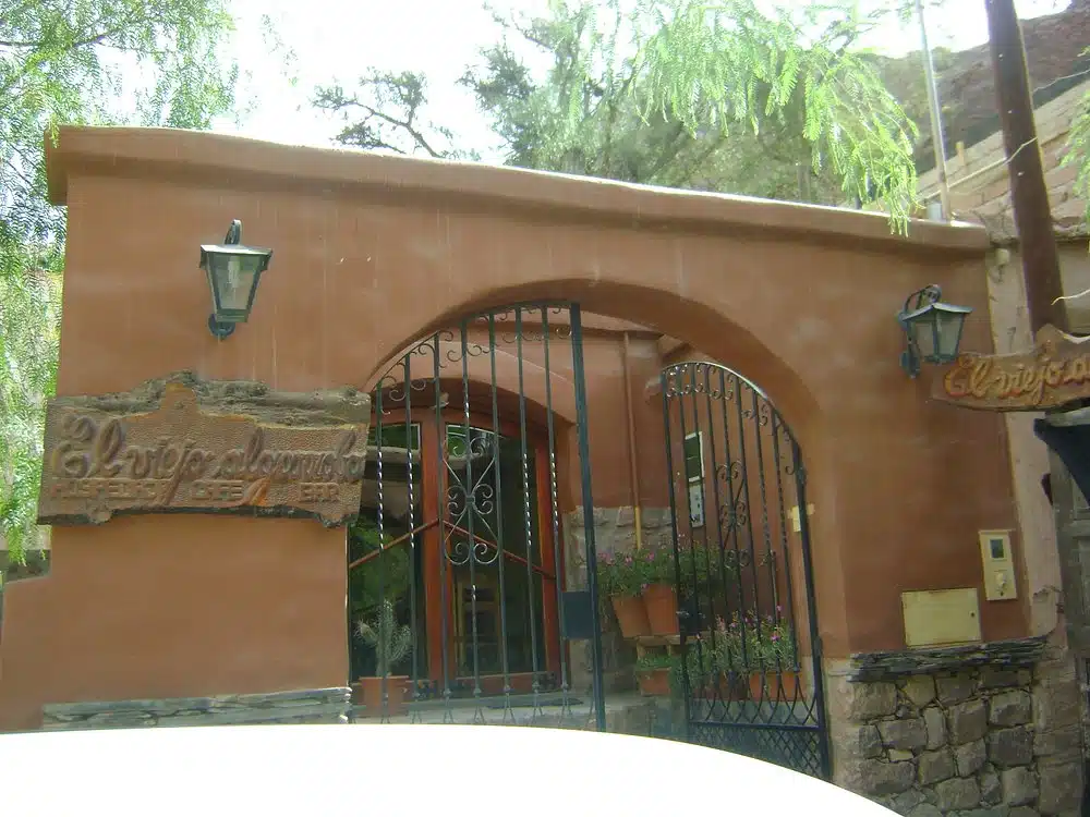 EL VIEJO ALGARROBO